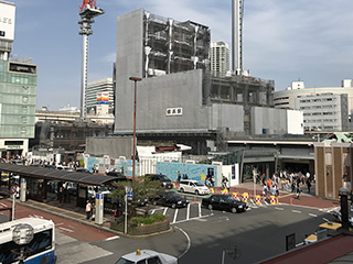 横浜駅西口201704