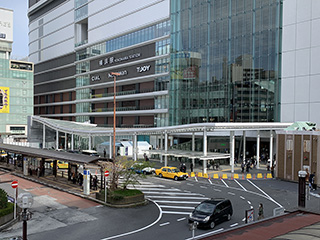 横浜駅西口202010